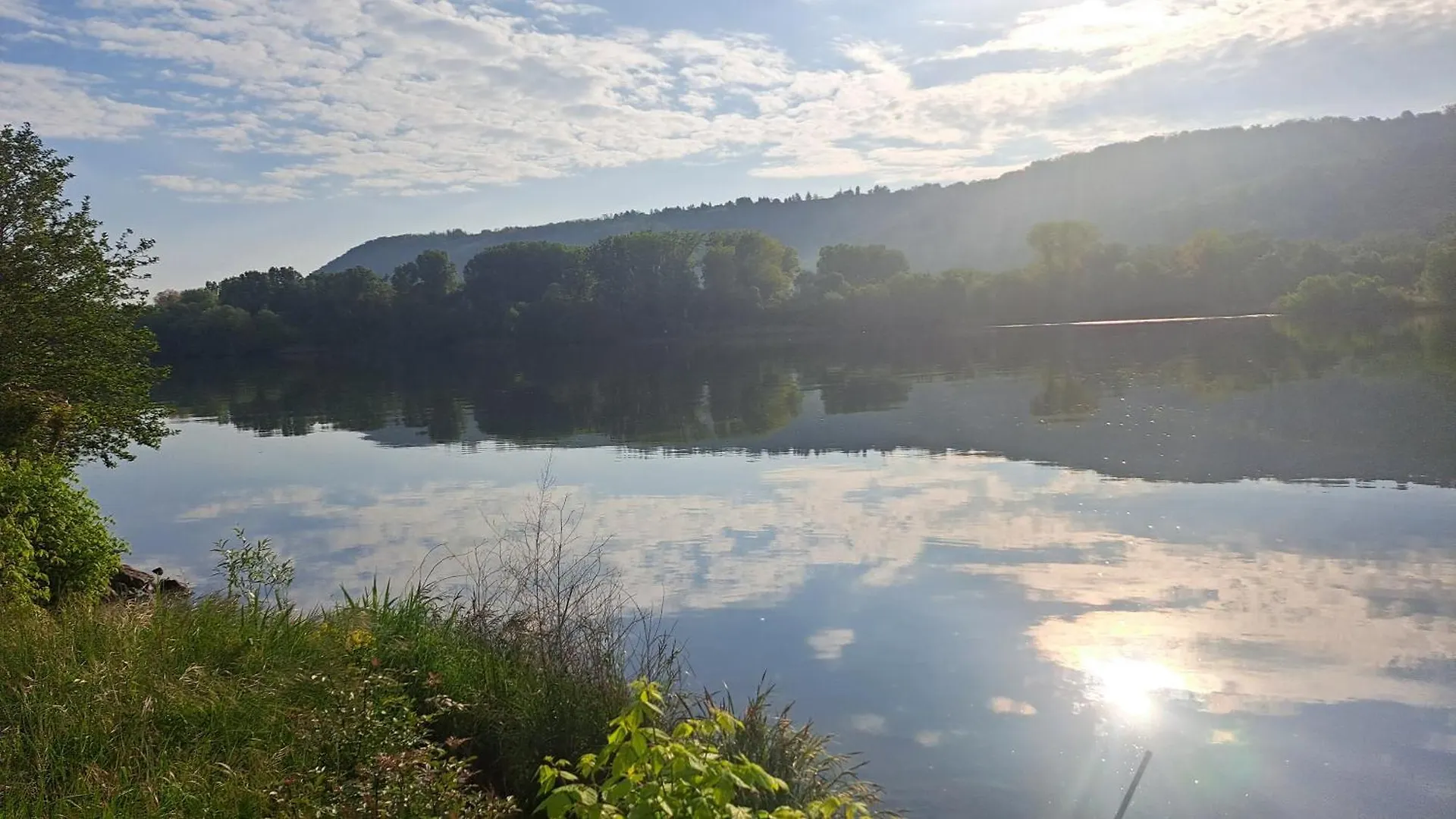 Camping A Condrieu, Mobil Home 6 Pers Sur Les Bords Du Rhone, Avec Parc Aquatique 0*, Condrieu
